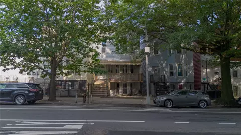 1352 Prospect Ave, New York, NY 10459