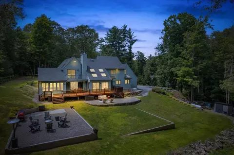32 Pine Dr, Pound Ridge, NY 10576