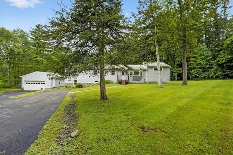 97 Queens Hwy, Rochester, NY 12446