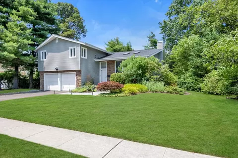 38 Orange Dr, Jericho, NY 11753