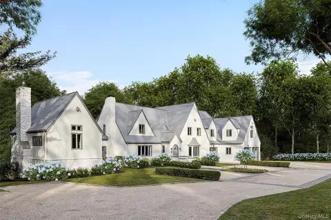 344 Millstone Brook Rd, Southampton, NY 11968