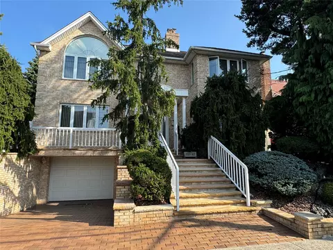 157-47 11th Ave, New York, NY 11357