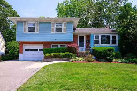 442 Brookside Ave, Roosevelt, NY 11575