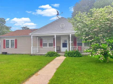 6 James St, Beacon, NY 12508