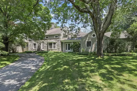 383 Pine Brook Rd, Bedford, NY 10506