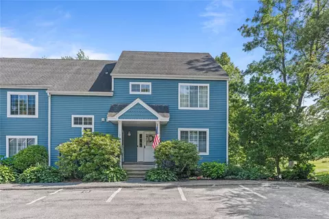 106 Bentley Ct, Southeast, NY 10509