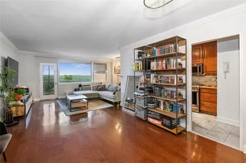 5900 Arlington Ave #5G, New York, NY 10471