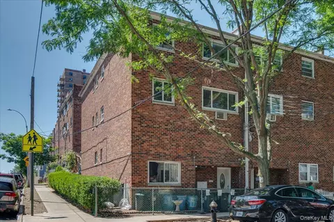 3001 Olinville Ave, New York, NY 10467