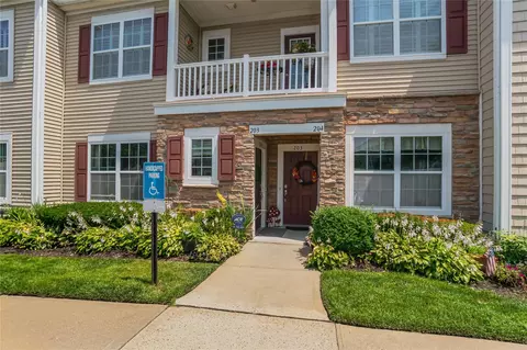 204 Bethaven Ln, Massapequa, NY 11758