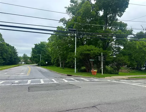 E Main Street, Blooming Grove, NY 10992