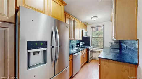 2190 Brigham St #4B, Brooklyn, NY 11229