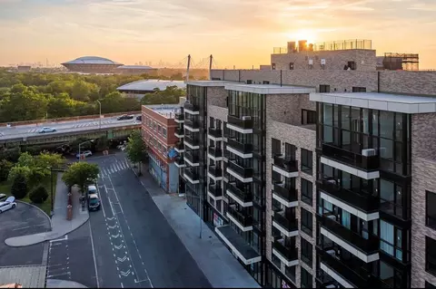 131-11 Fowler Ave #3M, Flushing, NY 11355
