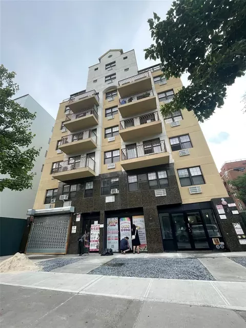 144-77 Barclay Ave #3D, Flushing, NY 11355