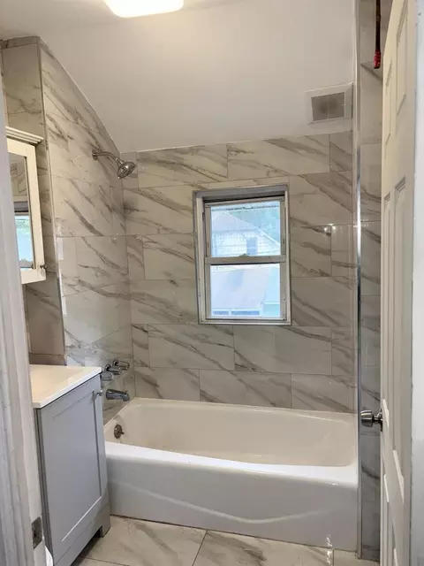 57 Bulwer Pl, Brooklyn, NY 11207