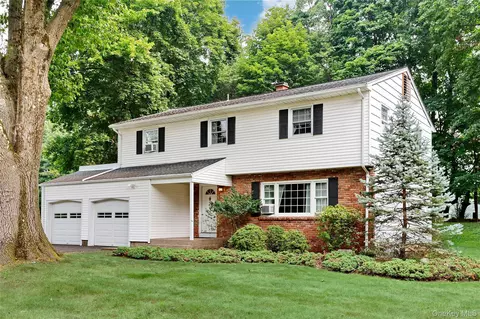 12 Provost Dr, Ramapo, NY 10901