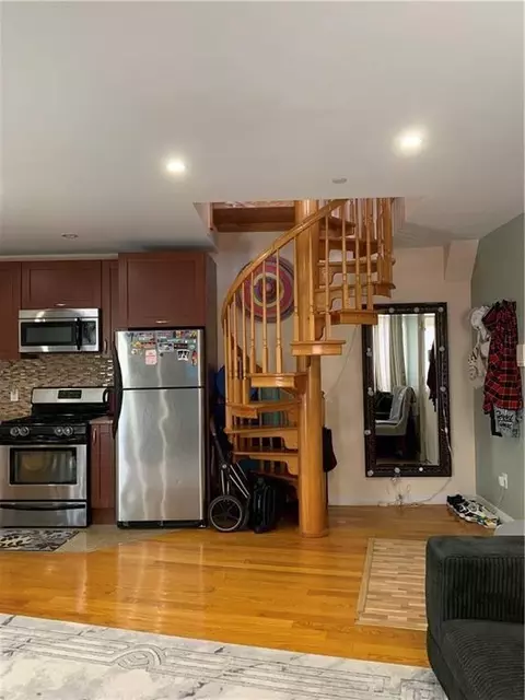 63 Brighton 2 Pl, Brooklyn, NY 11235