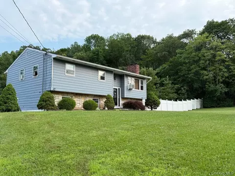 87 Ellis Ave, Newburgh, NY 12550