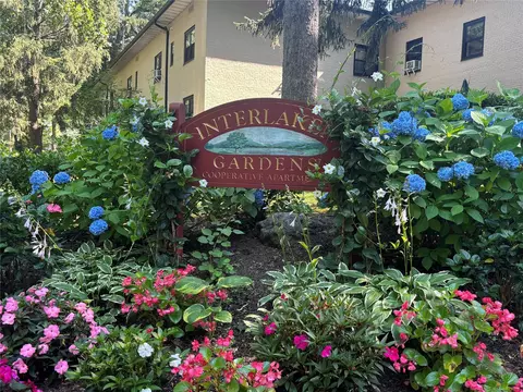 1249 California Rd #2, Eastchester, NY 10709