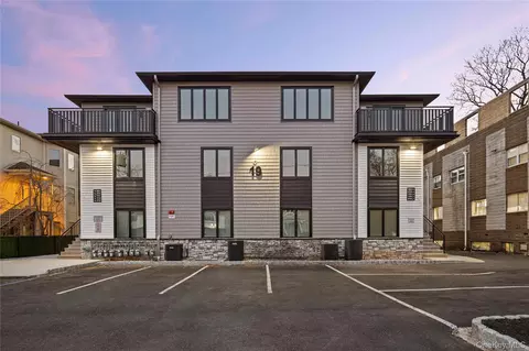 19 Rita Ave # 301, Ramapo, NY 10952