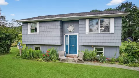 54 Graby Rd, Fremont, NY 12723