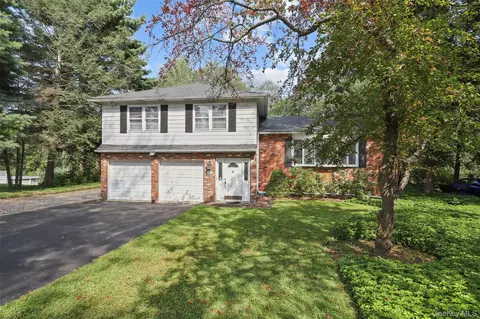 122 Fairmont Rd, Mahopac, NY 10541