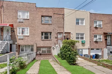 1025 E 229th St #B, New York, NY 10466