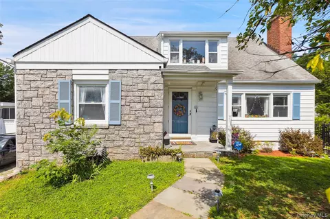 69 Ardell Rd, Yonkers, NY 10708