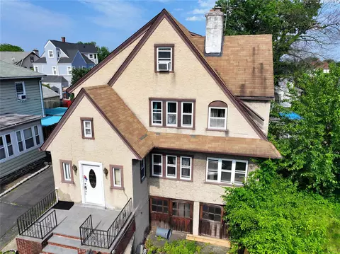 279 Bedford Ave, Mount Vernon, NY 10553