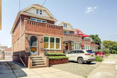 8507 Union Tpke, New York, NY 11385