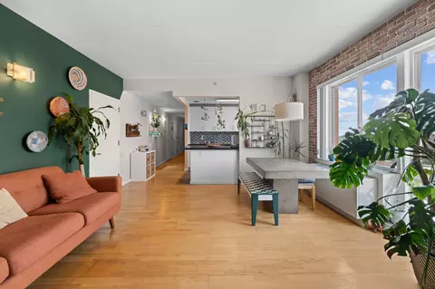 853 Macy Pl #8E, New York, NY 10455