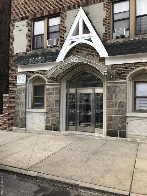 2925 Matthews Ave #5F, New York, NY 10467