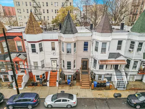 View/Area - 1047 Trinity Ave, New York, NY 10456 photo 1 of 4