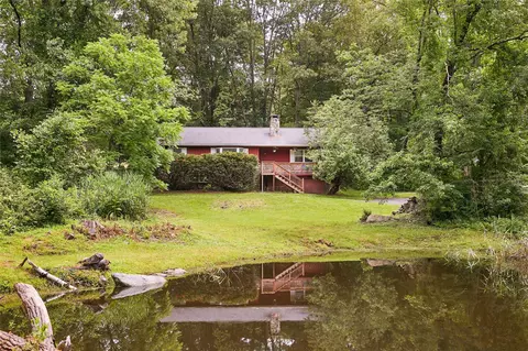480 Farmers Mills Rd, Kent, NY 10512