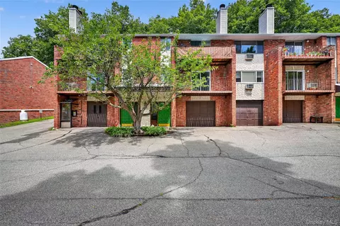 1203 Parkview Dr #1203, Tuxedo, NY 10975