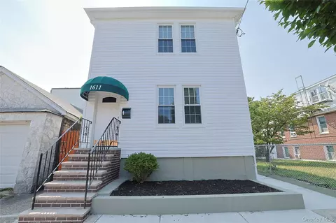 1611 Research Ave, New York, NY 10465