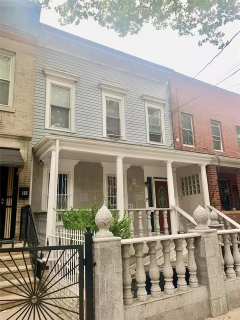 88 Nichols Ave, Brooklyn, NY 11208