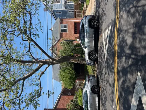 1357 Waring Ave, New York, NY 10469