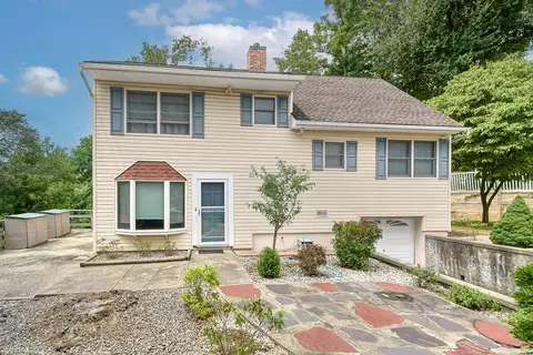 1 Parkview Ave E, Harrison, NY 10604