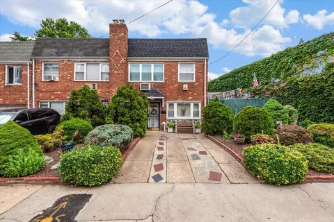 60-23 60th Rd, New York, NY 11378