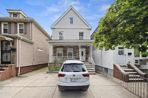 1639 Hone Ave, New York, NY 10461