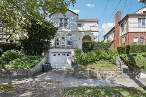 184 Hillcrest Rd, Mount Vernon, NY 10552