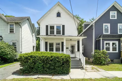 14 Washington Ave, Port Jervis, NY 12771