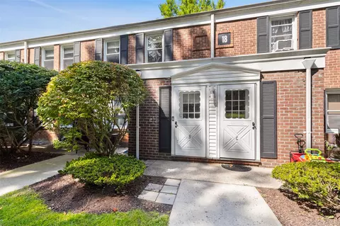 120 N Broadway #18B, Greenburgh, NY 10533
