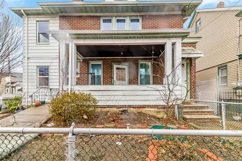 21918 107th Ave, New York, NY 11429