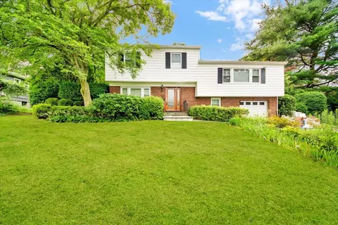 50 Chester Dr, Yonkers, NY 10710