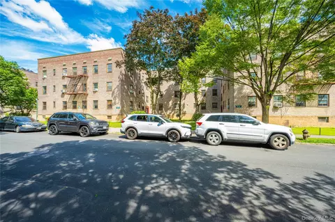14415 78 Rd #2D, Flushing, NY 11367