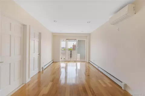 26 Avenue P #7C, Brooklyn, NY 11204