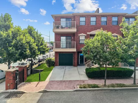 222 Constitution Place #167, New York, NY 11356