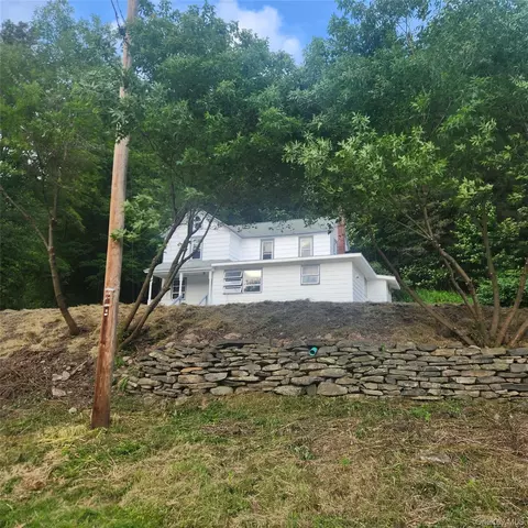 476 Old Route 17, Rockland, NY 12758