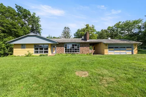 3 Summit Ave, Harriman, NY 10926